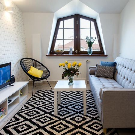 Apartament Bianco Nero Pod Jasna Gora, Bezplatny Parking, Teren Ogrodzony. 쳉스토호바 외부 사진